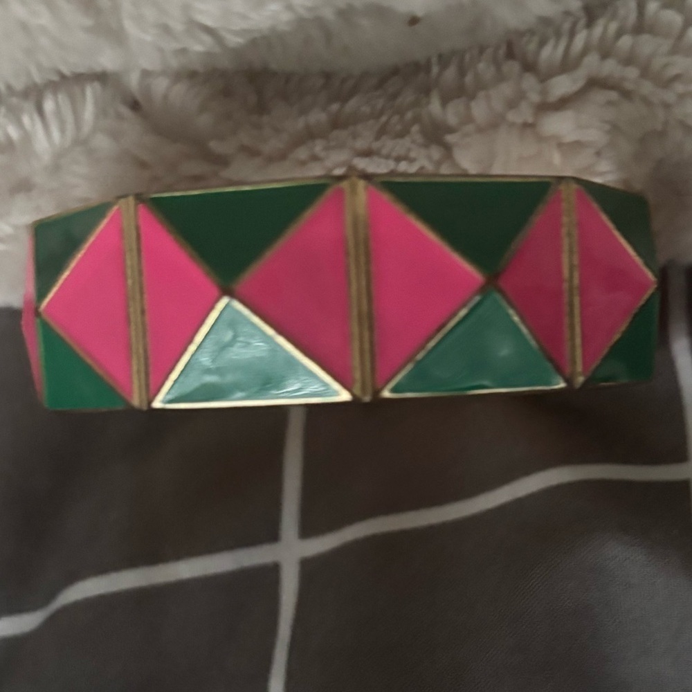 Vintage style Geometric Pink and Green hinge cuff Bangle - Picture 4 of 6
